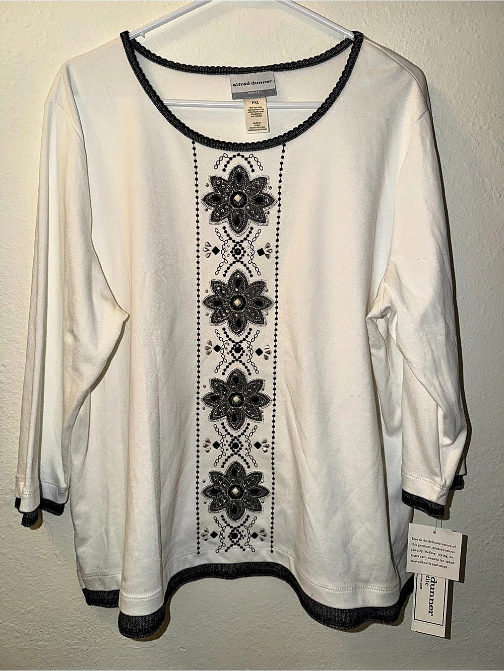 Alfred Dunner Casual Approach Embellished Tunic in White & Black PXL NWT